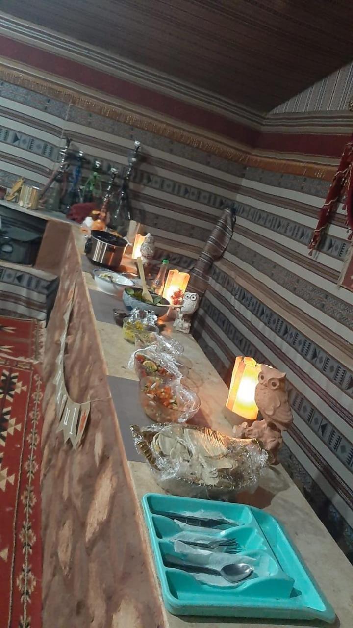 Omar Ghazi Camp Hotel Вади Рум Екстериор снимка